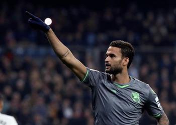 سبورت تكشف حقيقة اقتراب مهاجم ريال سوسيداد من برشلونة