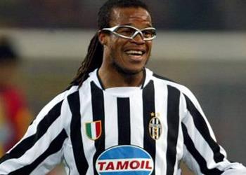 نجم بايرن ميونخ يحلم بارتداء نظارات إدجار ديفيدز