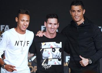 نيمار ميسي ورونالدو قدوتان لي في كرة القدم وأحاول دائم ا تقليدهما