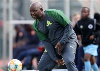 موسيماني يتحدث عن مخاوف فيروس كورونا قبل سفر صن داونز للقاهرة لملاقاة الأهلي