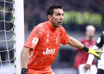 بوفون سعيد بغياب إبراهيموفيتش عن مباراة الإياب ورونالدو أحد أسباب عودتي ليوفنتوس