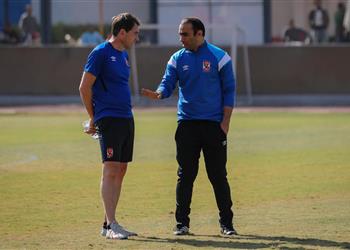 فايلر يبدأ استعدادات الأهلي للسوبر بجلسة مع عبد الحفيظ عقب مواجهة المصري