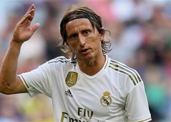 تقارير إيطالية ريال مدريد يعرض مودريتش و50 مليون يورو لضم مدافع إنتر ميلان