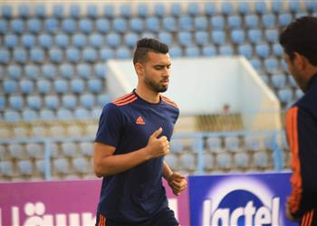 مدرب الإسماعيلي يوضح حقيقة عرض الأهلي لضم باهر المحمدي