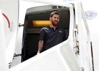 ميسي يطير إلى دبي في مهمة غير كروية