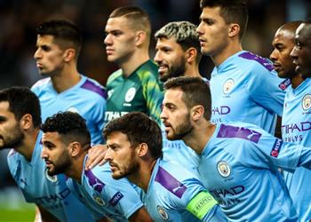 مانشستر سيتي يطالب لاعبيه بالابتعاد عن وسائل التواصل بعد عقوبة يويفا