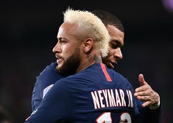 مدرب دورتموند يرفض اختزال باريس سان جيرمان في نيمار ومبابي ويمدح هالاند