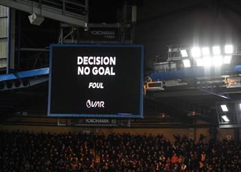 فابريجاس بعد إلغاء هدفين لـ تشيلسي أمام مانشستر يونايتد لا أستطيع تصديق ذلك