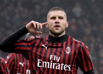 فرانكفورت لم نملك الوقت الكافي لوضع خيار شراء في عقد ريبيتش مع ميلان