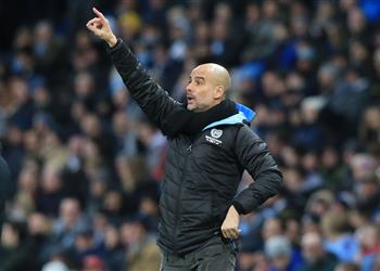 جوارديولا يحسم مستقبله مع مانشستر سيتي بعد عقوبة يويفا