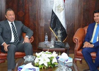 وزير الرياضة زيارة الخطيب لم تسبب مشكلة مع الزمالك وندعم القطبين في إفريقيا