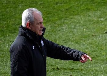 أجيري وليجانيس يعلقان على انتقال برايثوايت إلى برشلونة وأضرار رحيله