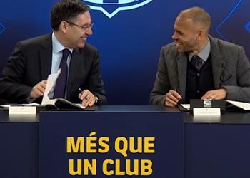 صور برايثوايت يوقع على عقود انتقاله لـ برشلونة والكشف عن رقم قميصه