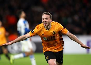 فيديو هاتريك جوتا يقود وولفرهامبتون لقهر إسبانيول في الدوري الأوروبي