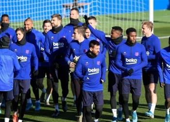 قائمة برشلونة لمباراة إيبار الظهور الأول لـ برايثوايت وسيتين يستدعي مدافع شاب