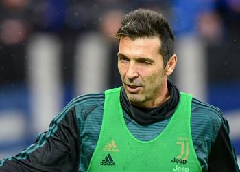 بوفون يشدد على ضرورة بقاء ساري ويبرر تصرفه مع المشجع الصيني بشأن فيروس كورونا