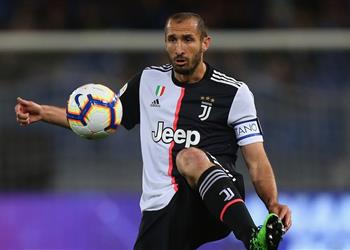 وكيل كيلليني يكشف آخر التطورات بشأن تجديد عقده مع يوفنتوس