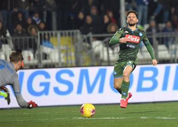 بالفيديو نابولي يقلب الطاولة على بريشيا بثنائية ويصعد للمركز السادس في الدوري الإيطالي