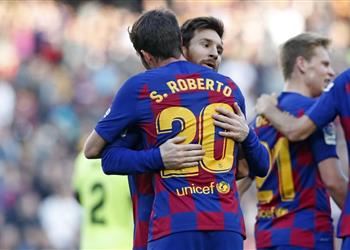 صورة تسريب يكشف تصميم قميص برشلونة الأساسي في الموسم المقبل