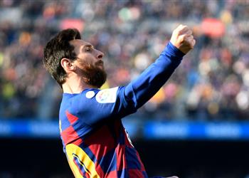 فيديو هاتريك جديد مع برشلونة ميسي يسجل هدفين في دقيقة أمام إيبار