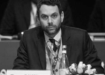 الأهلي وأبو تريكة وميدو يقدمون التعازي في وفاة عمرو مصطفى فهمي سكرتير كاف السابق