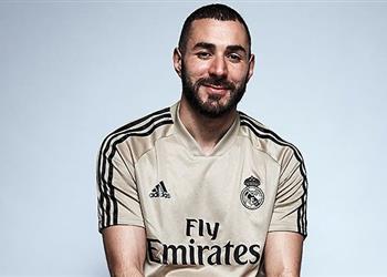 كريم بنزيما يتحدث عن تشبيهه بـ النبيذ وي صرح فخور بالتواجد في أفضل ناد بالعالم