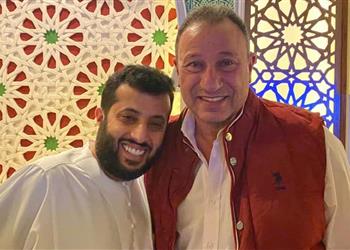 تركي آل الشيخ يعلن دعم الخطيب بعد قرارات الأهلي بشأن عقوبات السوبر