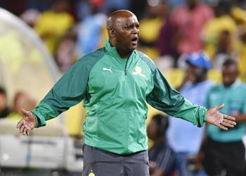 موسيماني منتقد ا أرض ملعب صن داونز كيف سنواجه الأهلي وهي بهذه الحالة