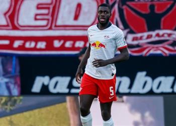 بايرن ميونخ يرصد 60 مليون يورو لضم مدافع لايبزج في الصيف