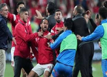 أحمد مجدي يفتح النار على إمام عاشور مستشهد ا بأزمة ثنائي الزمالك إنت مين ووليد سليمان مين