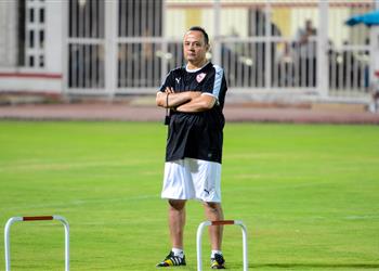 الزمالك يبلغ رئيس قطاع الناشئين بقرار مواجهة الأهلي قبل التوجه لاستاد القاهرة