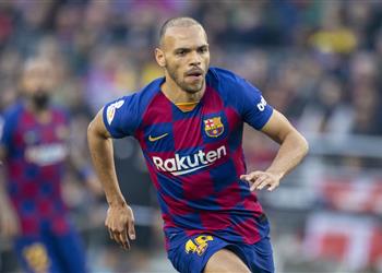 آس توضح سبب عدم أحقية برايثوايت في المشاركة مع برشلونة بدوري الأبطال