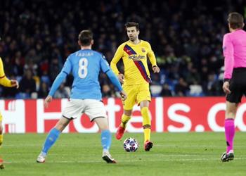 الضربات تتوالى على برشلونة أمام نابولي إصابة بيكيه قبل الكلاسيكو