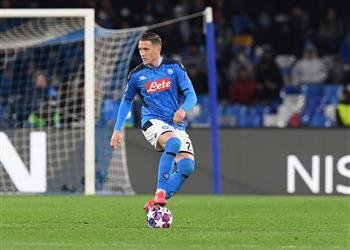 زيلينسكي قدمنا أداء جيد ا أمام برشلونة ونابولي تحس ن مع جاتوزو