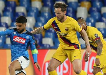 راكيتيتش برشلونة سيخوض الإياب أمام نابولي بـ11 لاعب ا و90 ألف مشجع