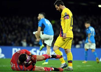 حارس نابولي ميسي هو الملك واعتذر له لهذا السبب