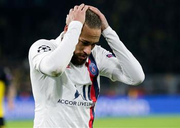 ليكيب تكشف أزمة جديدة لـ نيمار رفض التدريب قبل مواجهة بوروسيا دورتموند اعتراض ا على النادي