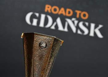 قرعة ثمن النهائي مواجهة سهلة لـ مانشستر يونايتد وإشبيلية يصطدم بـ روما في الدوري الأوروبي