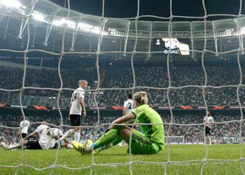 بعد رفض كلوب عودته كاريوس يتوجه بطلب لـ ليفربول بشأن مستقبله