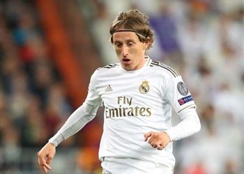 مودريتش برشلونة يمتلك لاعبين رائعين ونسعى للفوز في الكلاسيكو بدعم جمهورنا