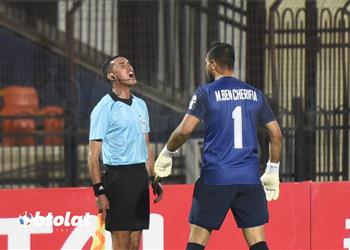 حمادة أنور الحكم ظلم الزمالك والترجي يواصل الضغط بحث ا عن المجاملة في رادس