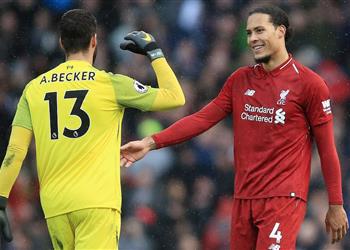 متجاهل ا صلاح وماني لاعب ليفربول السابق فان دايك وأليسون فقط من يصعب تعويض رحيلهما