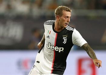 تقارير ميلان يعاود مفاوضاته لضم بيرنارديسكي من يوفنتوس