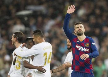 بيكيه واجهنا أسوأ نسخة لـ ريال مدريد في الشوط الأول ولم نستغل فرصنا جيد ا