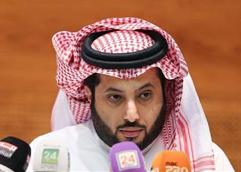 تركي آل الشيخ يستقيل من رئاسة الأهلي الشرفية