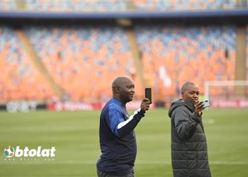 موسيماني قبل مواجهة الأهلي سأفقد وظيفتي كمدرب لـ صن داونز في تلك الحالة