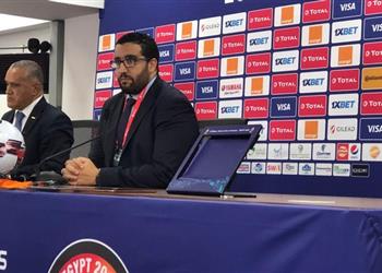 كاف ي عين عبد المنعم باه سكرتير ا عام ا خلف ا لـ معاذ حجي