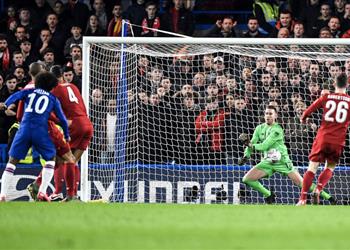 فيديو ويليان ي غالط أدريان ويسجل الهدف الأول لـ تشيلسي أمام ليفربول