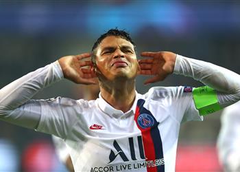 موندو ديبورتيفو تنصح برشلونة بالتعاقد مع تياجو سيلفا بسبب ميسي