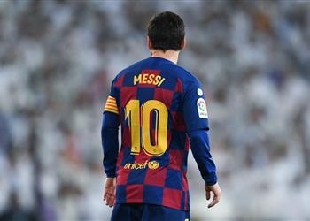 مدرب ريال مدريد السابق يدافع عن ميسي بعد أدائه في الكلاسيكو